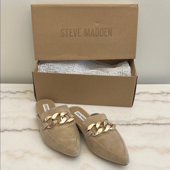 Steve Madden Tan Mules with Gold Chain - Picture 1 of 5